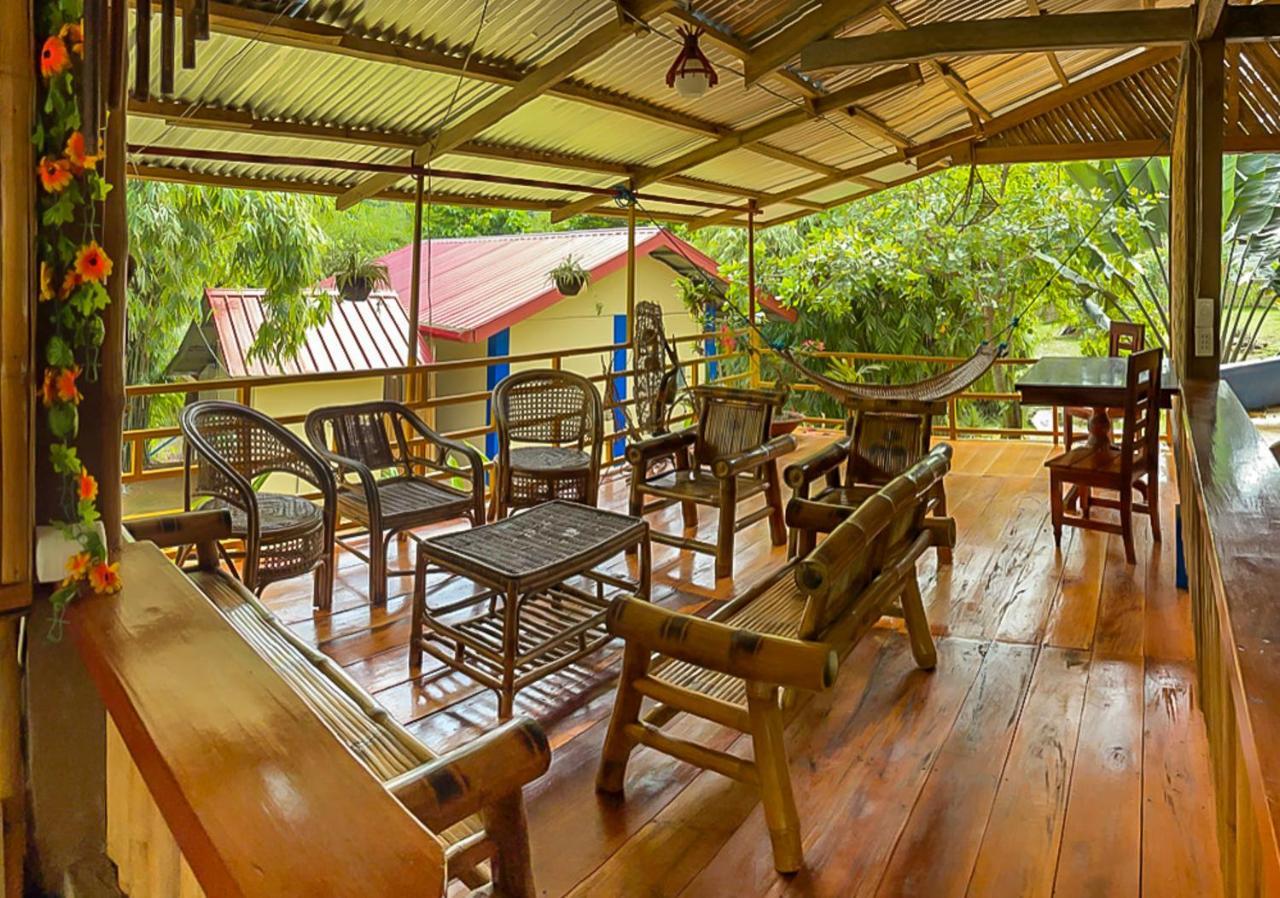 Blue Moon Guesthouse Puerto Princesa Bagian luar foto